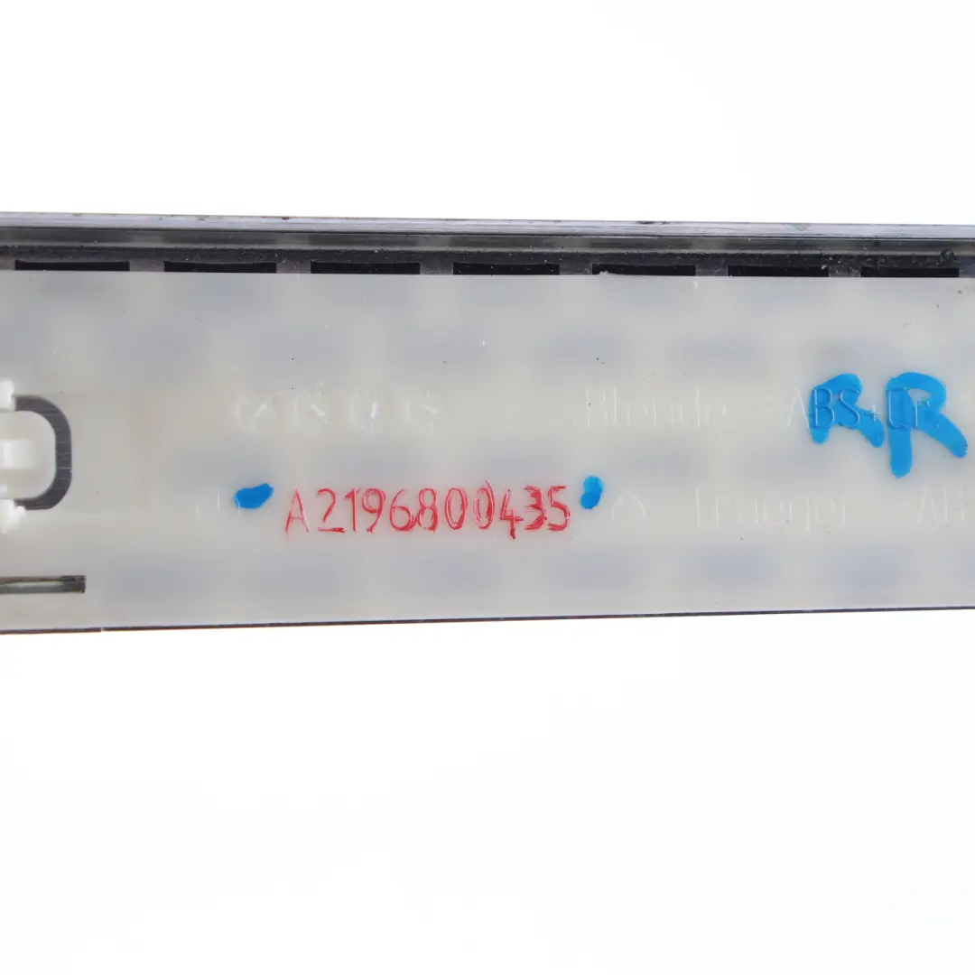  Soglia porta Mercedes W211 CLS W219 Trim ingresso posteriore destro - SKU A2196800435 - Numero di parte A2196800435