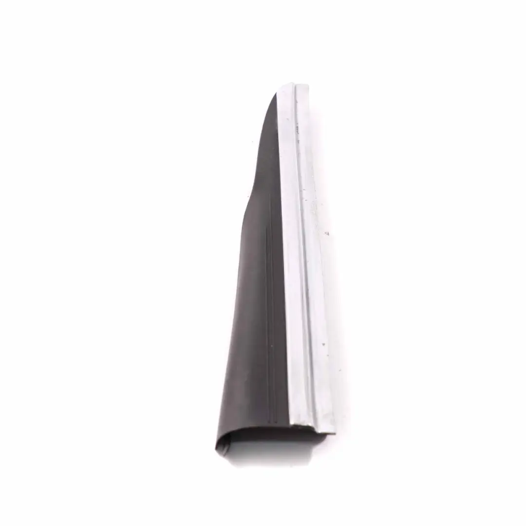 Mercedes W219 Seuil Arrière Gauche Garniture du couvercle - SKU A2196800735 - Numéro de pièce A2196800735