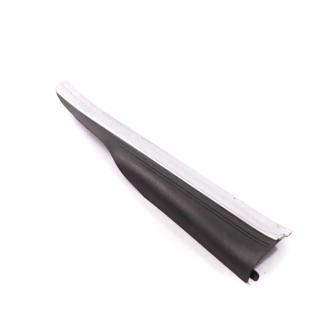 Mercedes W219 Seuil Arrière Gauche Garniture du couvercle - SKU A2196800735 - Numéro de pièce A2196800735