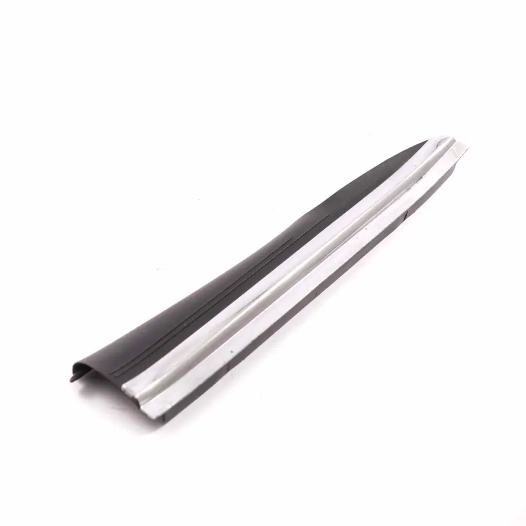 W219 Schweller hinten links Stufe Eingang Abdeckung Trim für Mercedes mit Teilenummer A2196800735 Mercedes W219 Schweller hinten links Stufe Eingang Abdeckung Trim - SKU A2196800735 - Teilenummer A2196800735