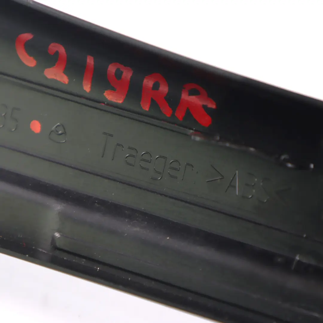 Mercedes C219 Listwa Nakładka Progowa Tylna Prawa - SKU A2196800835 - Numer Części A2196800835