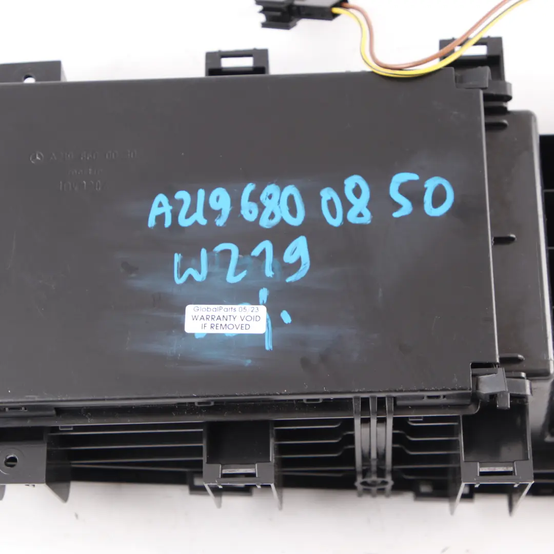 BMW Z4 E85 Funktionsträger Schaltzentrum Mittelkonsole Grau 7045876 - SKU A2196800850 - Teilenummer A2196800850