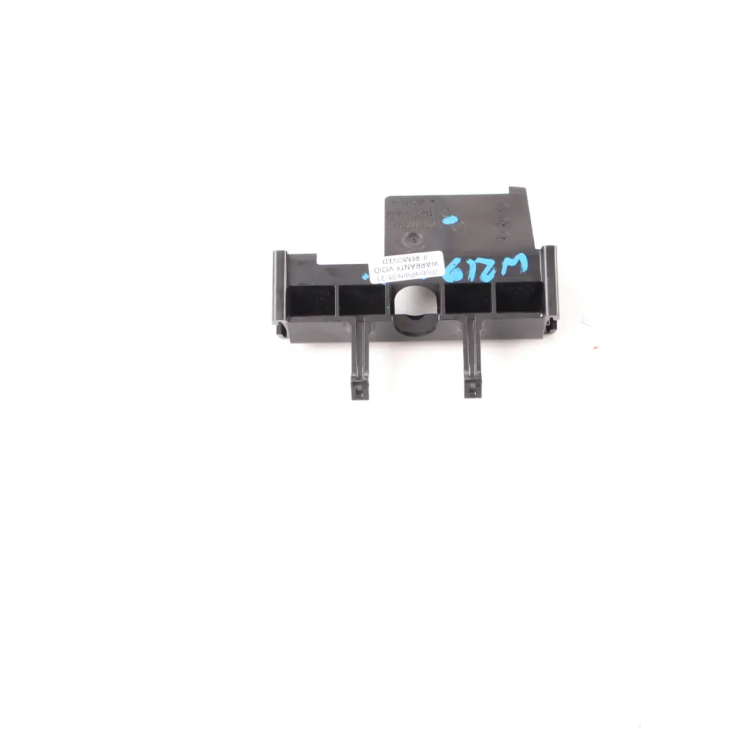 Mercedes CLS W219 Support de console centrale Support - SKU A2196820180 - Numéro de pièce A2196820180