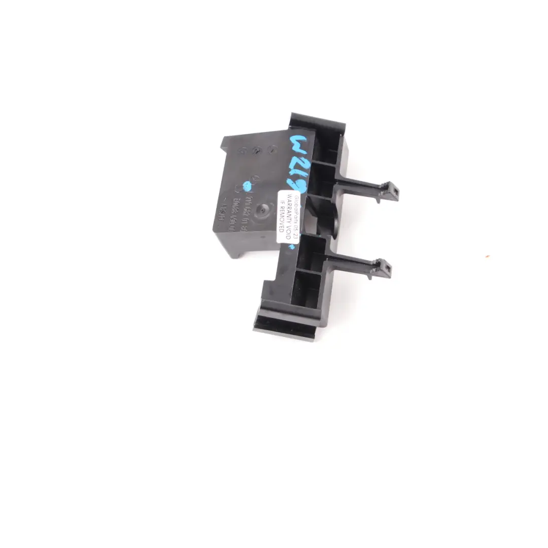 Mercedes CLS W219 Supporto supporto staffa console centrale - SKU A2196820180 - Numero di parte A2196820180