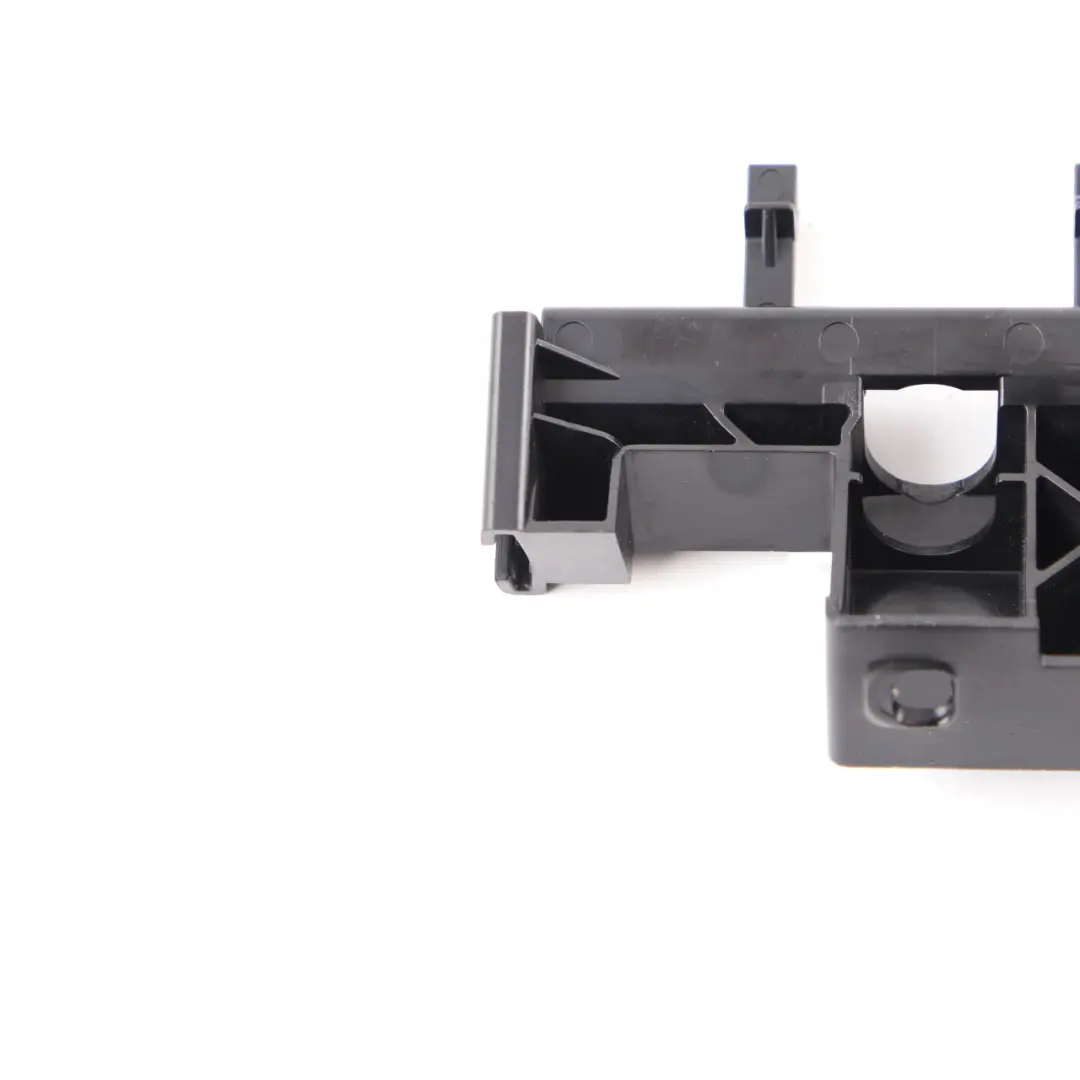 Mercedes CLS W219 Support de console centrale Support - SKU A2196820180 - Numéro de pièce A2196820180