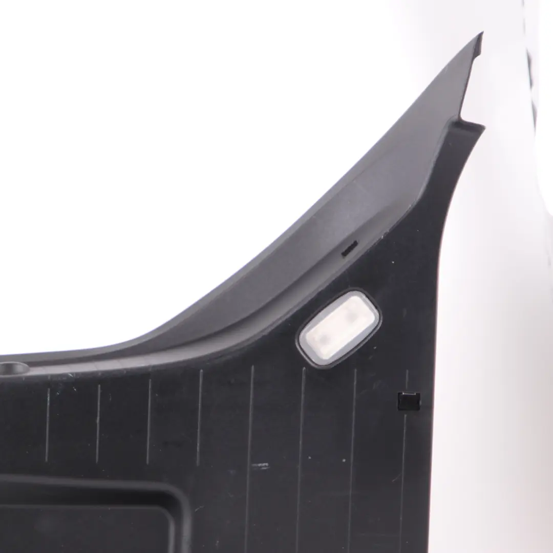 W219 Bordo carico del bagagliaio Pannello rivestimento nero per Mercedes con numero di parte A2196900041 Mercedes W219 Bordo carico del bagagliaio Pannello rivestimento nero - SKU A2196900041 - Numero di parte A2196900041