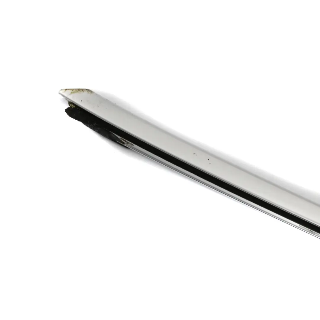 W219 Barre de toit droite Moulure de protection de la voie Chromée pour Mercedes à propos du numéro de pièce A2196900239 Mercedes W219 Barre de toit droite Moulure de protection de la voie Chromée - SKU A2196900239 - Numéro de pièce A2196900239