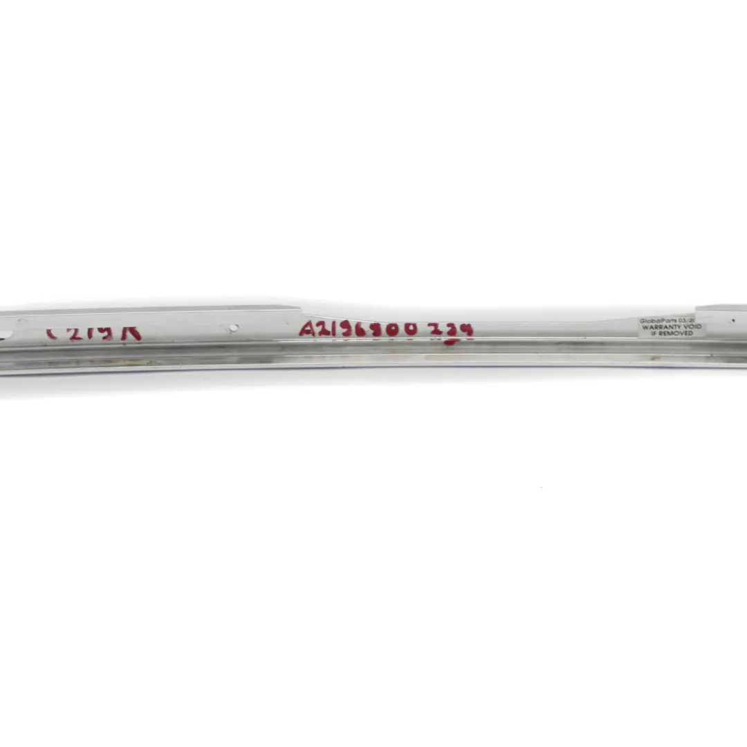 Mercedes W219 Techo Rail Strip Derecha Listón de remate de moldura Cromo - SKU A2196900239 - Número de pieza A2196900239