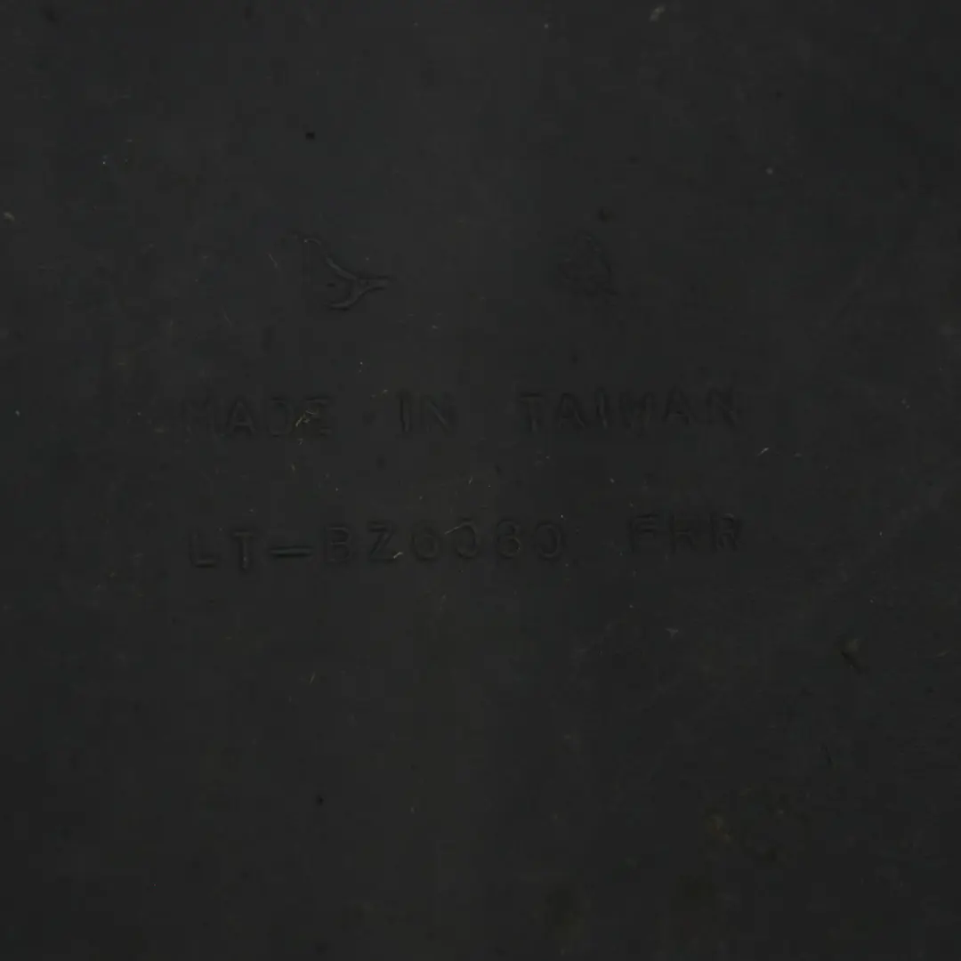 W219 Nadkole Prawe Tylne do Mercedes CLS o numerze A2196900630 Mercedes CLS W219 Nadkole Prawe Tylne - SKU A2196900630 - Numer Części A2196900630