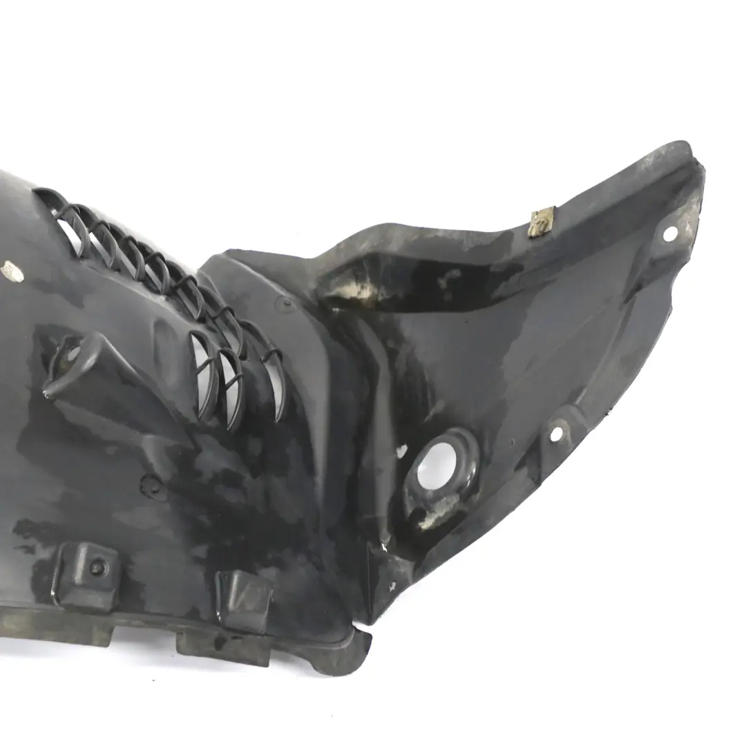 enjoliveur passage roue avant droit section avant pour Mercedes CLS C219 à propos du numéro de pièce A2196901030 Mercedes CLS C219 enjoliveur passage roue avant droit section avant - SKU A2196901030 - Numéro de pièce A2196901030