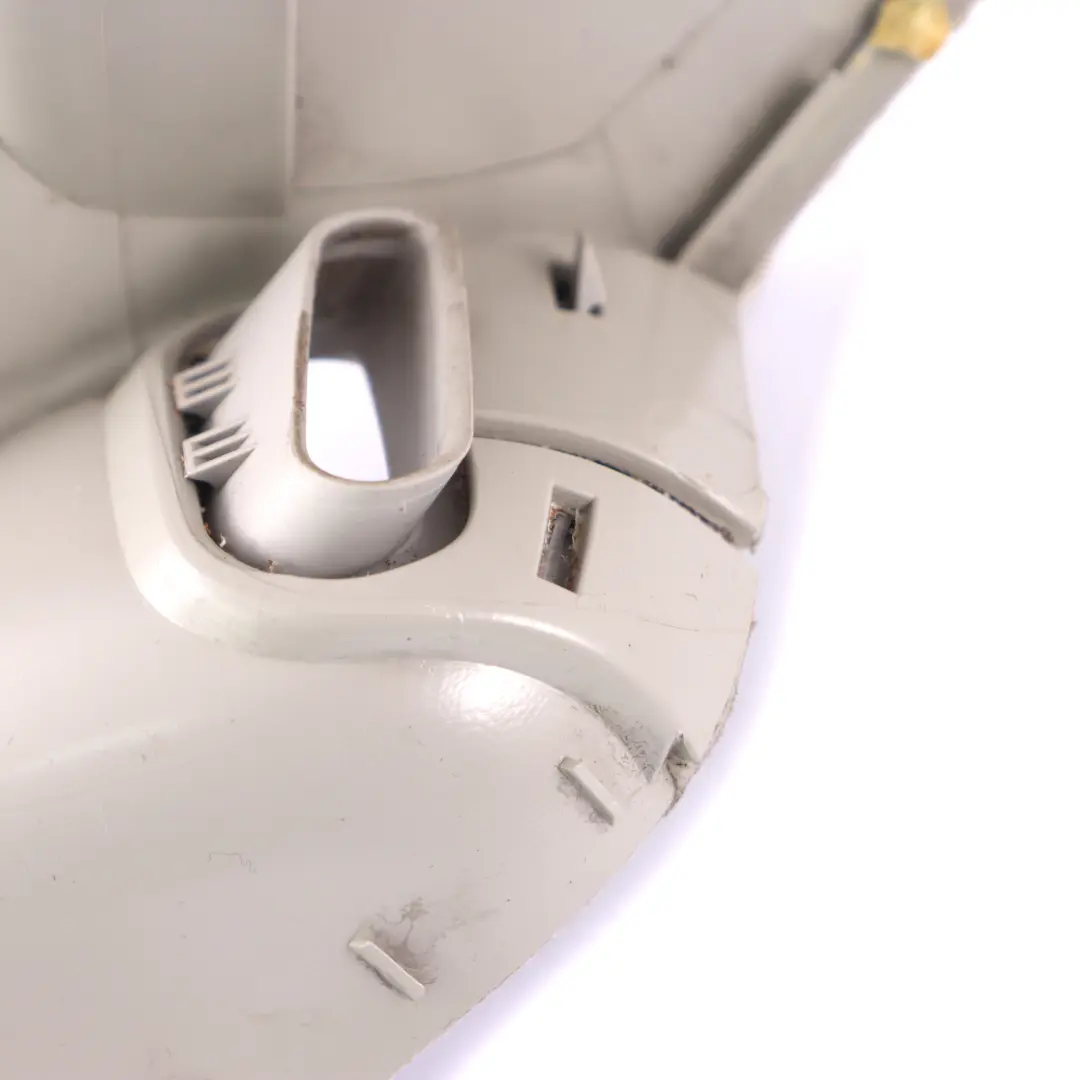 Osłona Obudowa Słupka C Lewa do Mercedes CLS C219 o numerze A2196901725 Mercedes CLS C219 Osłona Obudowa Słupka C Lewa - SKU A2196901725 - Numer Części A2196901725