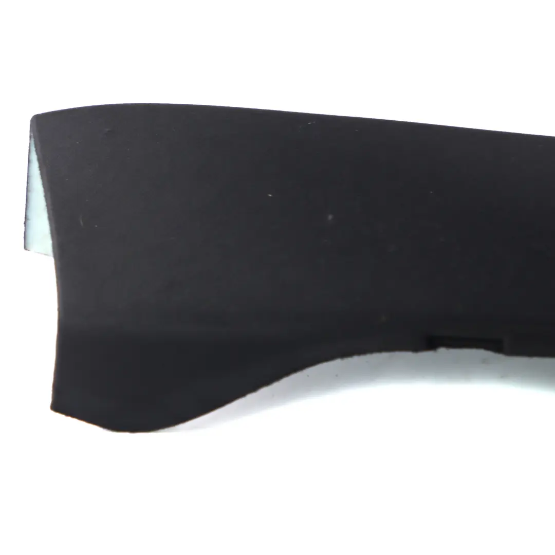 Poszycie Osłona Słupka B Prawe Czarne do Mercedes C219 o numerze A2196906625 Mercedes C219 Poszycie Osłona Słupka B Prawe Czarne - SKU A2196906625 - Numer Części A2196906625