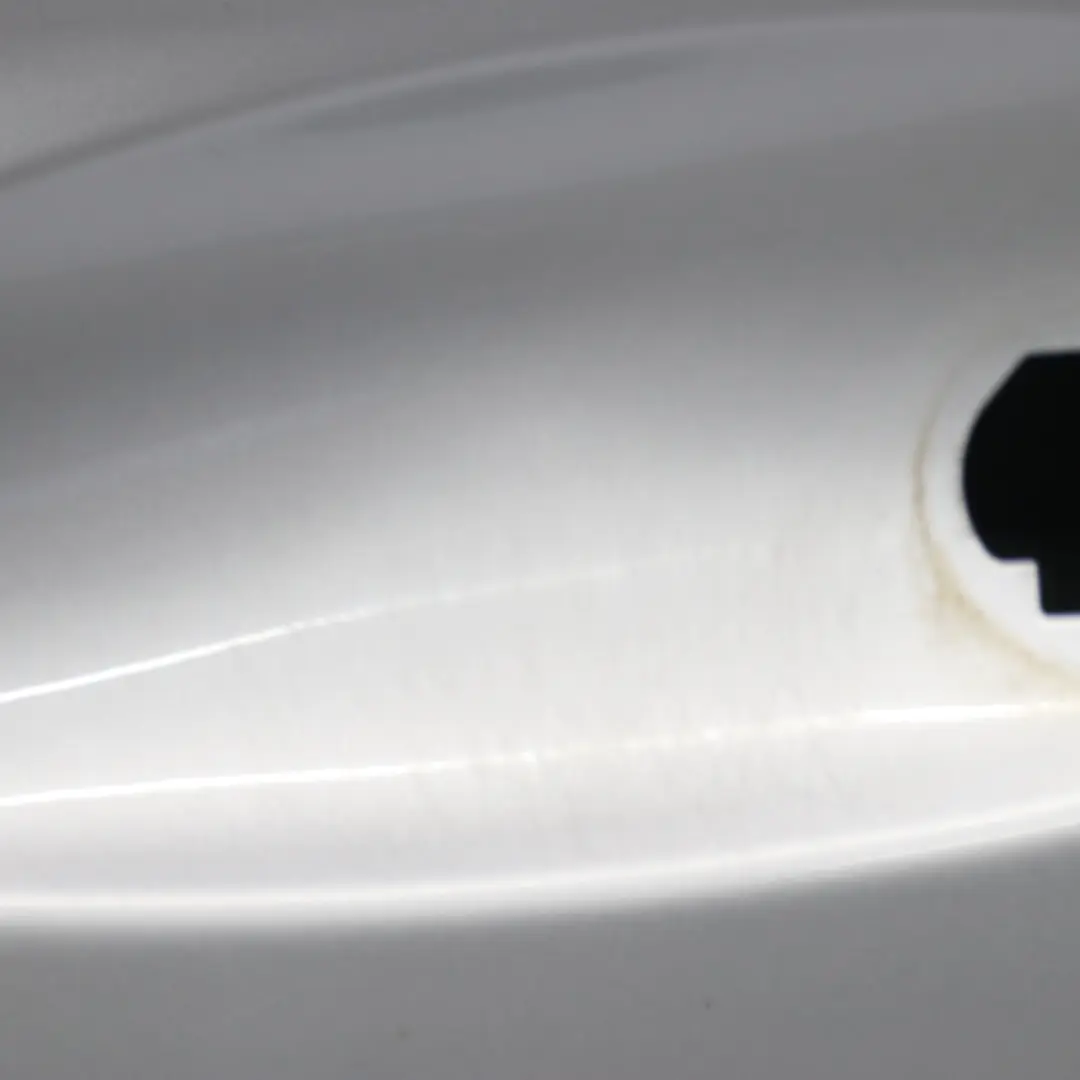 W219 CLS Puerta Delantera Izquierda Iridium Silver Metallic - 775 para Mercedes con número de pieza A2197200105 Mercedes W219 CLS Puerta Delantera Izquierda Iridium Silver Metallic - 775 - SKU A2197200105-IRS - Número de pieza A2197200105