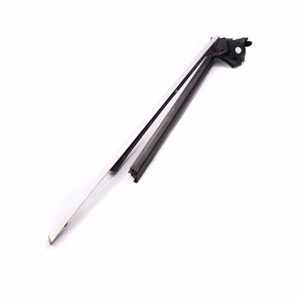 Mercedes CLS W219 Joint vitre porte avant gauche Bande chromée A2197250565 - SKU A2197200124 - Numéro de pièce A2197200124