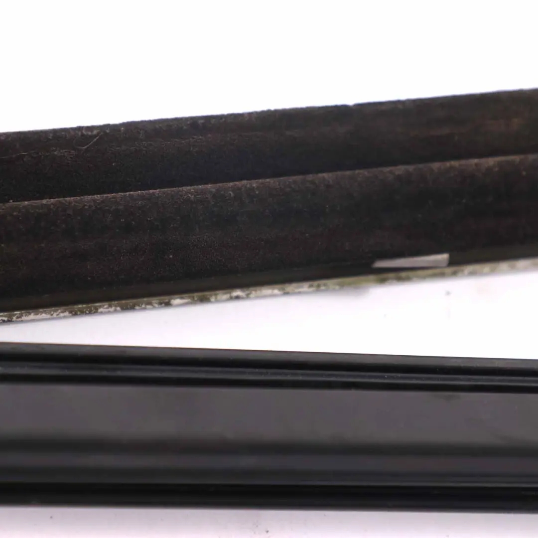 Mercedes CLS W219 Window Seal Door Front Left N/S Trim Strip Chrome A2197250565 - SKU A2197200124 - Part number A2197200124