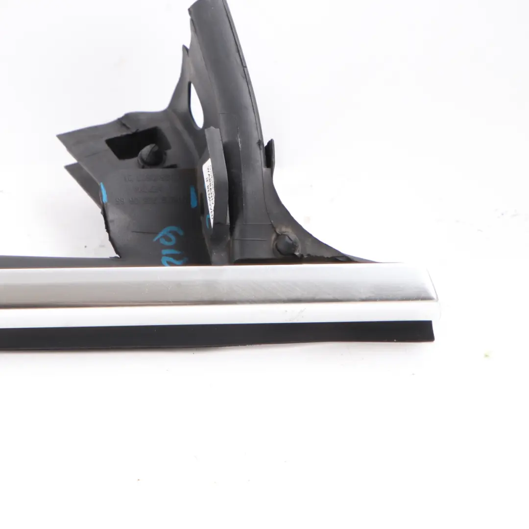 W219 Puerta Delantera Derecha Embellecedor Cromo A2197250665 para Mercedes CLS con número de pieza A2197200224 Mercedes CLS W219 Puerta Delantera Derecha Embellecedor Cromo A2197250665 - SKU A2197200224 - Número de pieza A2197200224