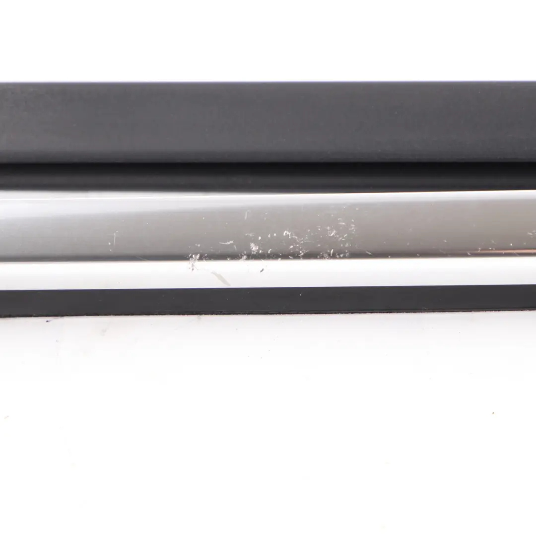 Mercedes W219 Uszczelka Listwa Szyby Drzwi Prawy Przód Chrom A2197250665 - SKU A2197200224 - Numer Części A2197200224