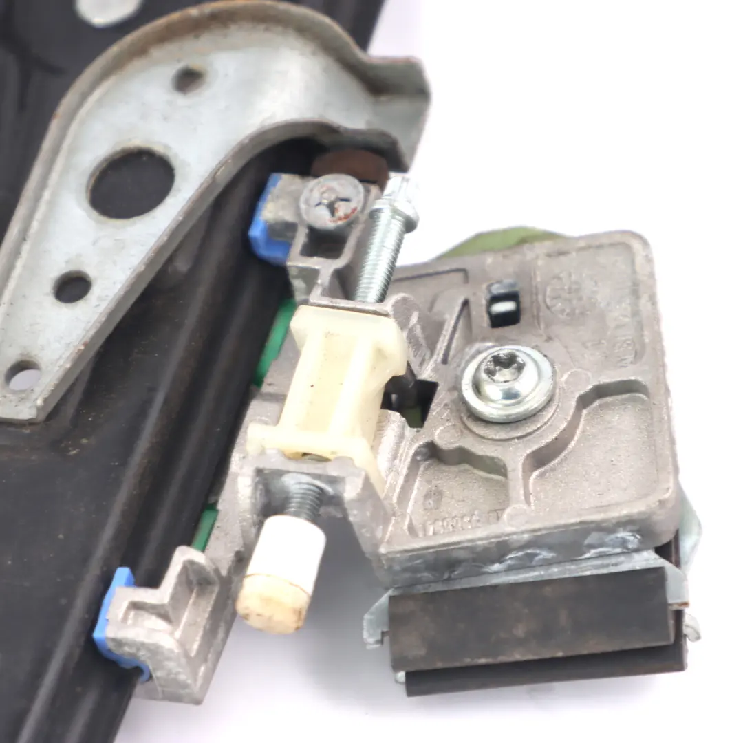 Mercedes CLS W219 Fensterheber Vordertür rechts Regulator Motor A2197200846 - SKU A2197201046-1 - Teilenummer A2197201046