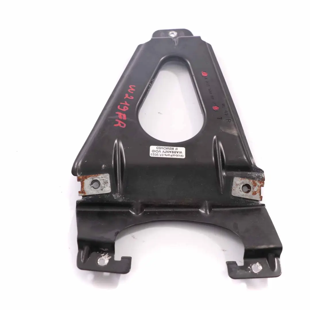 W219 Support de carte de porte avant droite Support pour Mercedes à propos du numéro de pièce A2197220214 Mercedes W219 Support de carte de porte avant droite Support - SKU A2197220214 - Numéro de pièce A2197220214