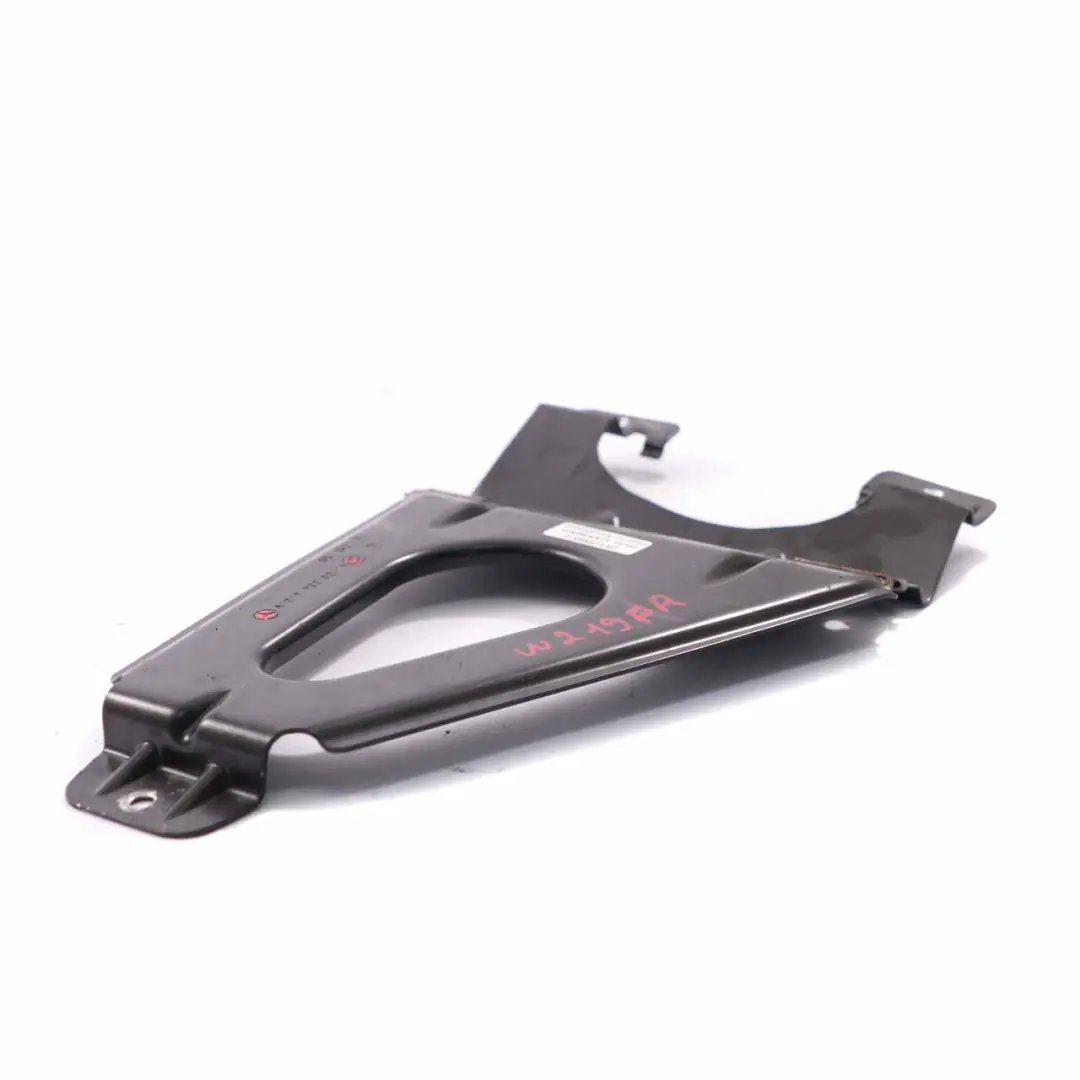 W219 tarjeta de puerta de montaje frontal derecho soporte para Mercedes con número de pieza A2197220214 Mercedes W219 tarjeta de puerta de montaje frontal derecho soporte - SKU A2197220214 - Número de pieza A2197220214