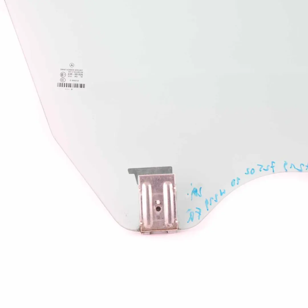 W219 Ventana Lateral Puerta Delantera Derec Cristal AS2 para Mercedes CLS con número de pieza A2197250210 Mercedes CLS W219 Ventana Lateral Puerta Delantera Derec Cristal AS2 - SKU A2197250210 - Número de pieza A2197250210