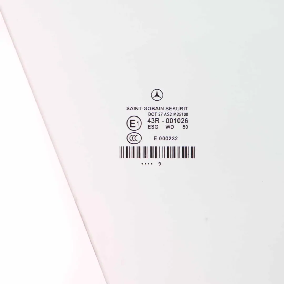 W219 Finestra laterale anteriore destra vetro AS2 per Mercedes CLS con numero di parte A2197250210 Mercedes CLS W219 Finestra laterale anteriore destra vetro AS2 - SKU A2197250210 - Numero di parte A2197250210