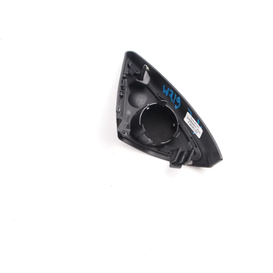 W219 Copertura altoparlanti anteriore destro Trim Nero per Mercedes CLS con numero di parte A2197250294 Mercedes CLS W219 Copertura altoparlanti anteriore destro Trim Nero - SKU A2197250294 - Numero di parte A2197250294