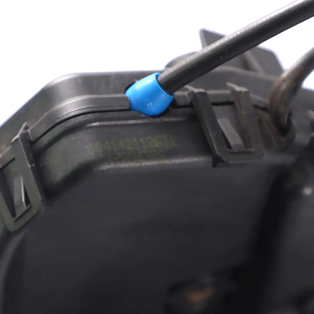 W219 Actuador motor pestillo puerta trasera derecha para Mercedes CLS con número de pieza A2197300235 Mercedes CLS W219 Actuador motor pestillo puerta trasera derecha - SKU A2197300235 - Número de pieza A2197300235