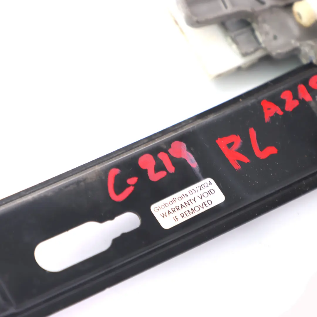 Elevalunas Puerta Trasera Izquierda Regulador para Mercedes CLS C219 con número de pieza A2197300946 Mercedes CLS C219 Elevalunas Puerta Trasera Izquierda Regulador - SKU A2197300946 - Número de pieza A2197300946