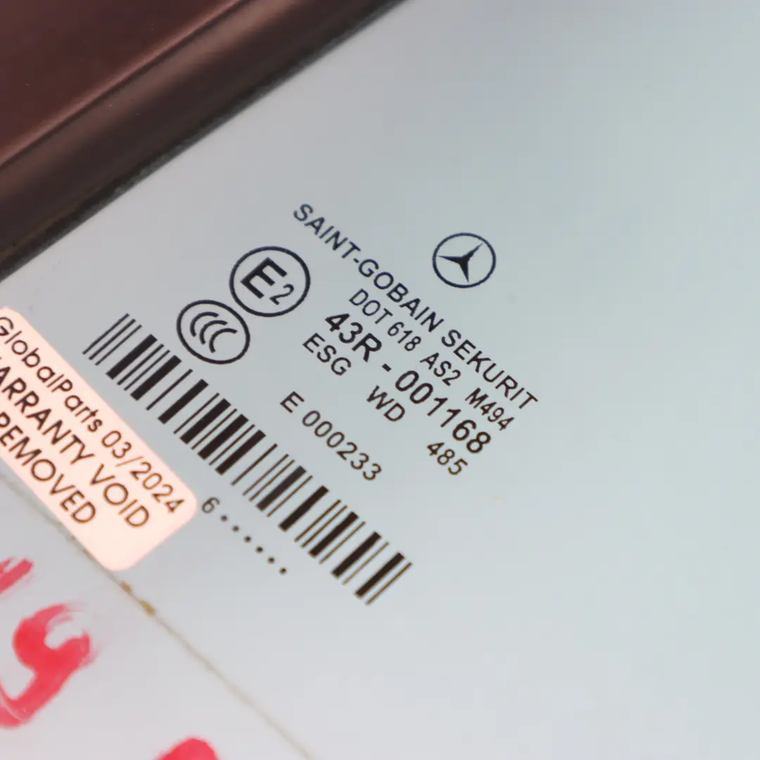 Szyba Stała Drzwi Tylne Lewe AS2 do Mercedes C219 o numerze A2197301355 Mercedes C219 Szyba Stała Drzwi Tylne Lewe AS2 - SKU A2197301355 - Numer Części A2197301355