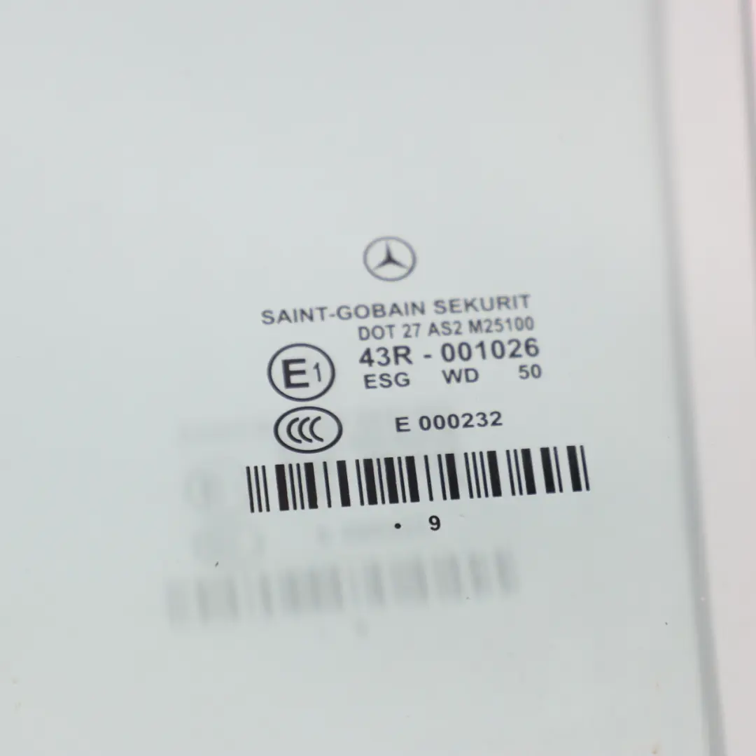 Cristal Ventana Lateral Puerta Trasera Izquierda AS2 para Mercedes C219 con número de pieza A2197350110 Mercedes C219 Cristal Ventana Lateral Puerta Trasera Izquierda AS2 - SKU A2197350110 - Número de pieza A2197350110