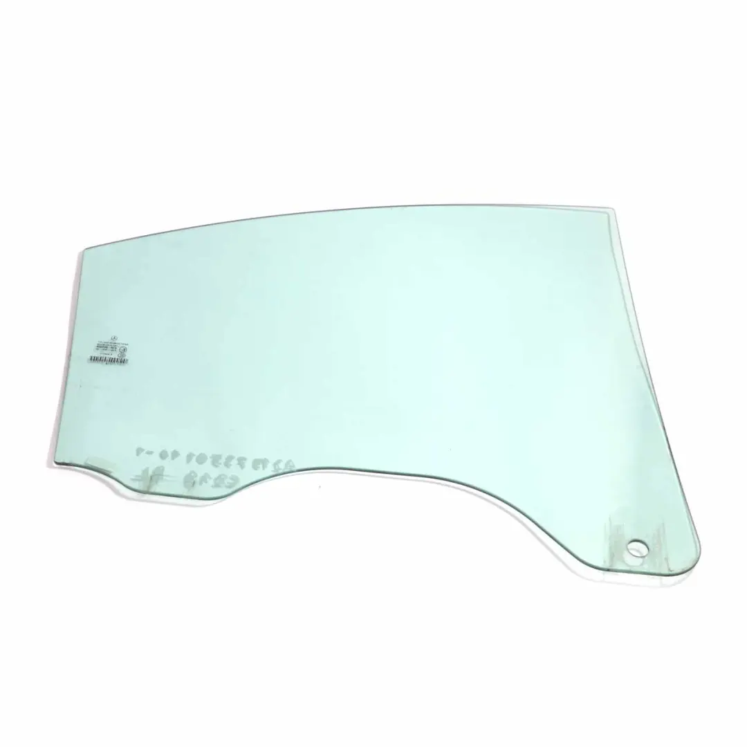 Vitre Latérale De Porte Arrière Gauche AS2 pour Mercedes C219 à propos du numéro de pièce A2197350110 Mercedes C219 Vitre Latérale De Porte Arrière Gauche AS2 - SKU A2197350110 - Numéro de pièce A2197350110