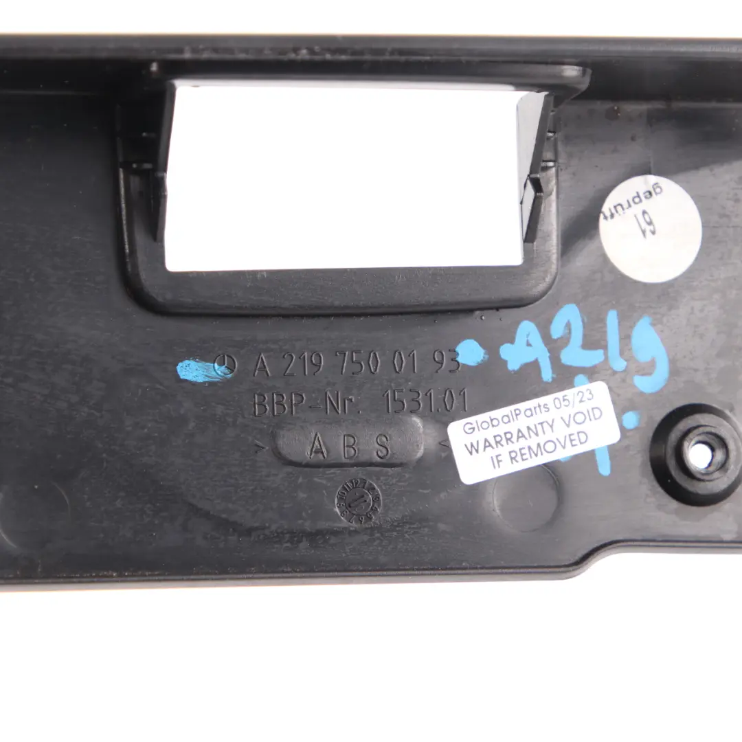 Mercedes W219 Empuñadura maletero Panel embellecedor portón trasero - SKU A2197500193 - Número de pieza A2197500193