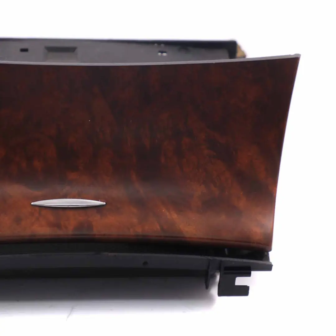  Console centrale Cendrier Mercedes W211 W219 Cendrier avant Bois A2116802852 - SKU A2198100011 - Numéro de pièce A2198100011