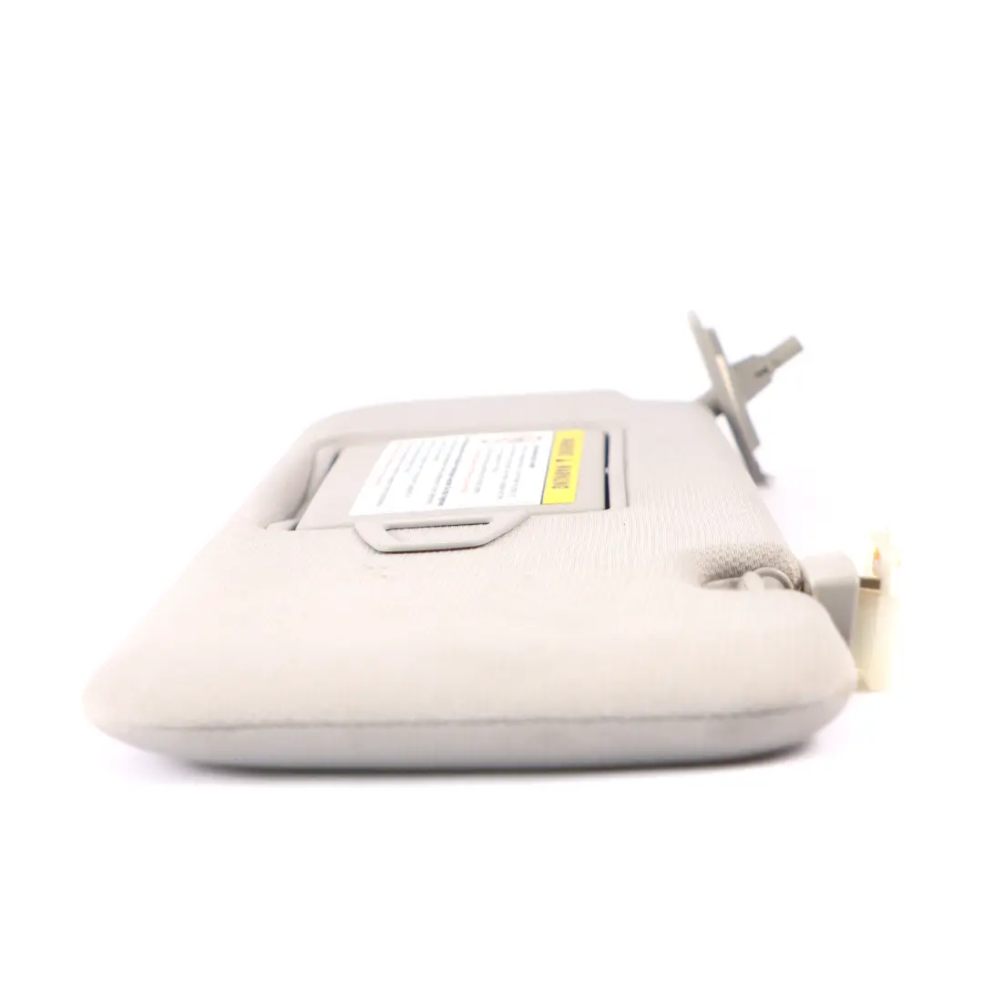 Copertura aletta parasole sinistra parasole Grigio A2198100910 per Mercedes CLS C219 con numero di parte A2198100110 Mercedes CLS C219 Copertura aletta parasole sinistra parasole Grigio A2198100910 - SKU A2198100110-1 - Numero di parte A2198100110