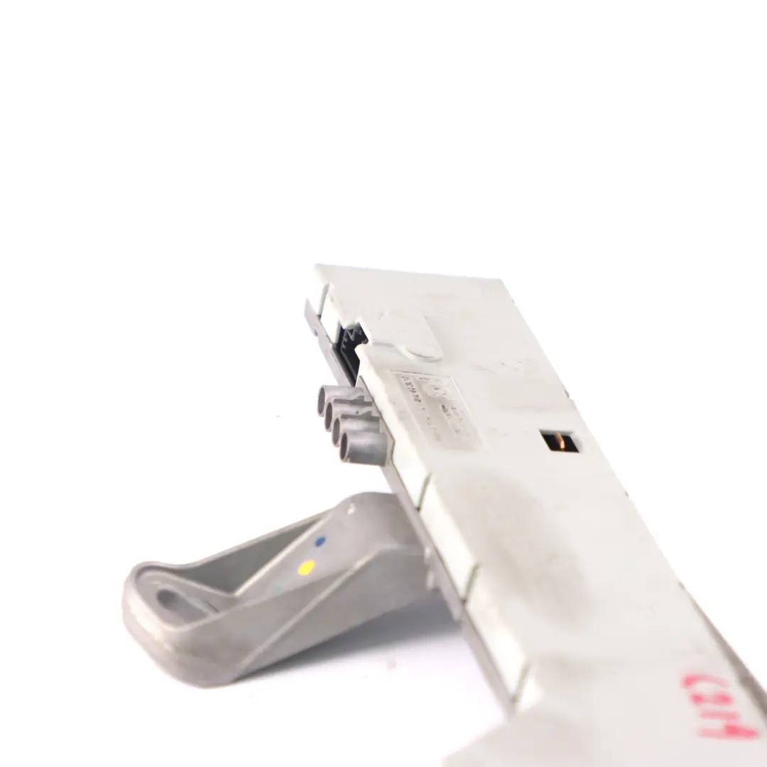 Antenna Amplifier Mercedes C219 C Pillar Left Radio Comand Module to with Part number A2198200189 Antenna Amplifier Mercedes C219 C Pillar Left Radio Comand Module - SKU A2198200189 - Part number A2198200189