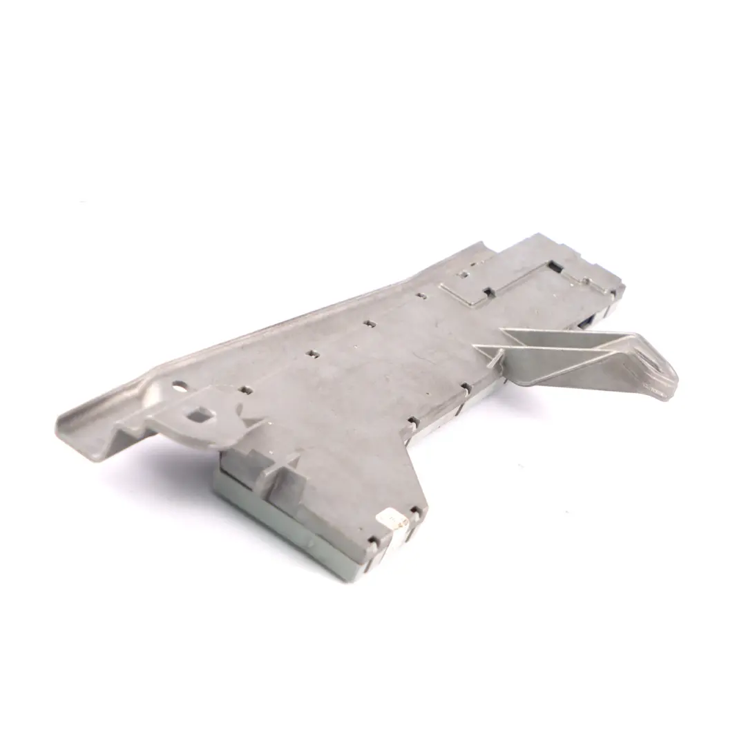 Antenna Amplifier Mercedes C219 C Pillar Left Radio Comand Module to with Part number A2198200189 Antenna Amplifier Mercedes C219 C Pillar Left Radio Comand Module - SKU A2198200189 - Part number A2198200189