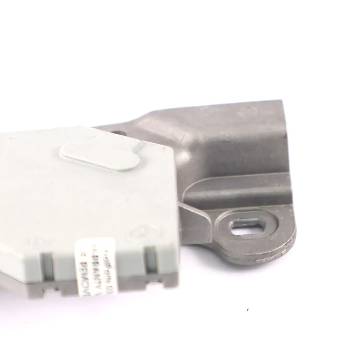  Antenna Amplifier Mercedes C219 C Pillar Left Radio Comand Module - SKU A2198200189 - Part number A2198200189