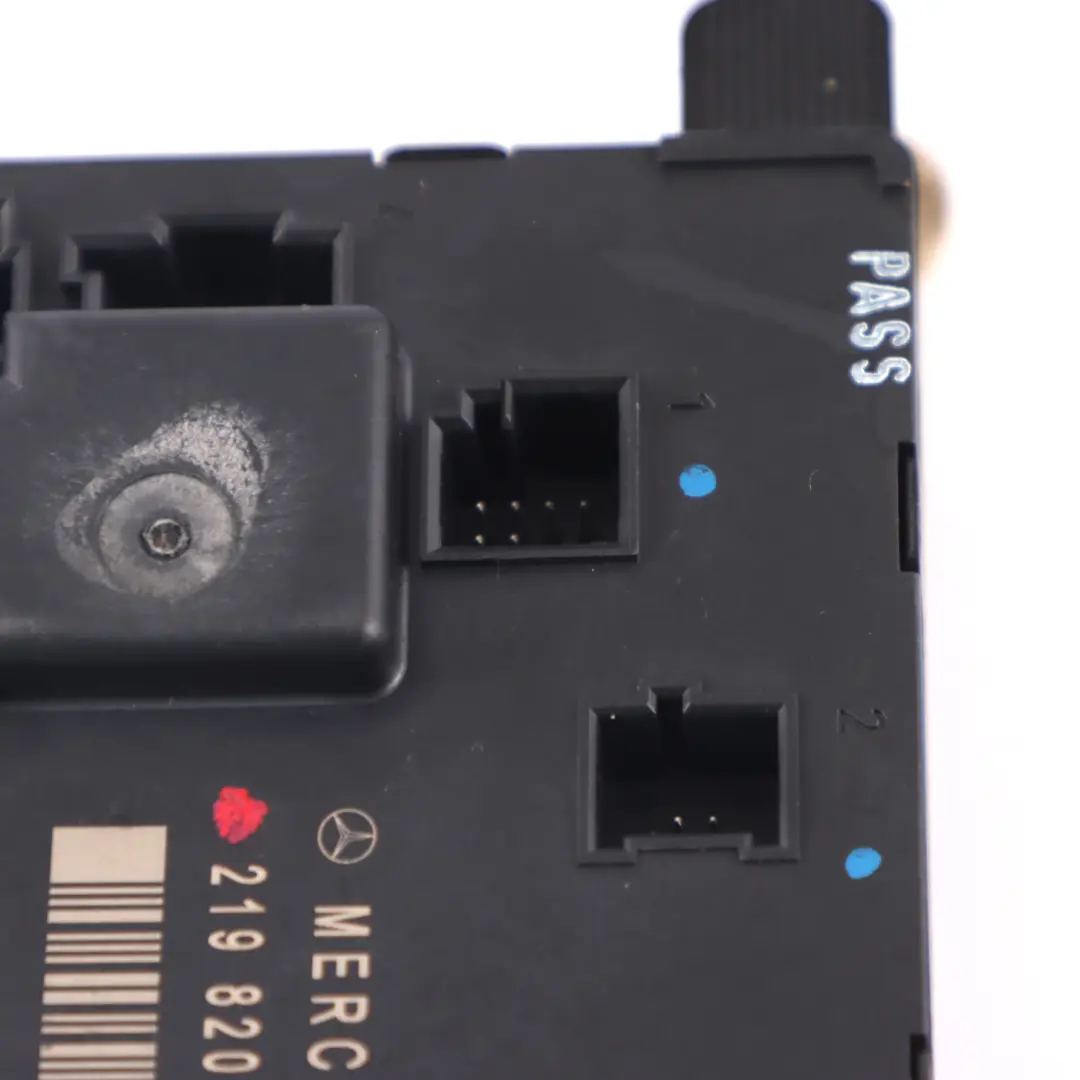  Module porte Mercedes C219 Module de contrôle porte arrière droite - SKU A2198200326 - Numéro de pièce A2198200326