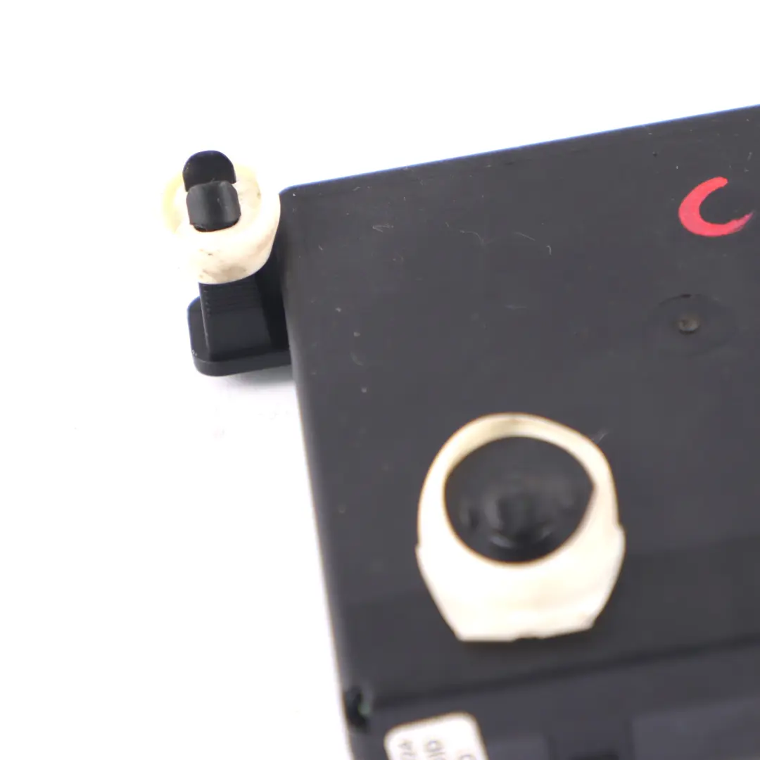 Módulo de puerta Mercedes C219 Puerta trasera derecha Módulo control para con número de pieza A2198200326 Módulo de puerta Mercedes C219 Puerta trasera derecha Módulo control - SKU A2198200326 - Número de pieza A2198200326