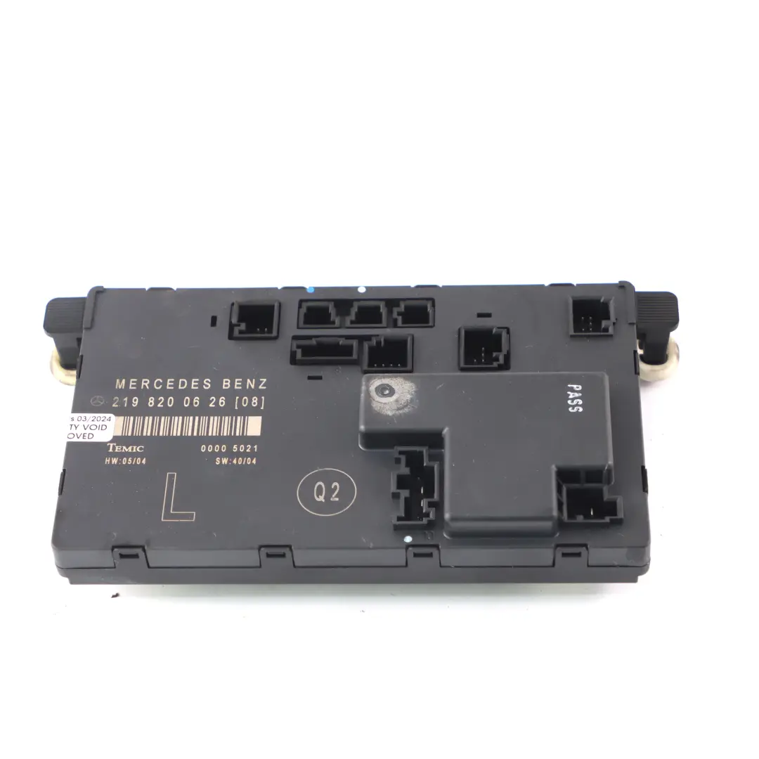 Door Module Mercedes C219 Front Left Door N/S Control Unit Module to with Part number A2198200626 Door Module Mercedes C219 Front Left Door N/S Control Unit Module - SKU A2198200626 - Part number A2198200626