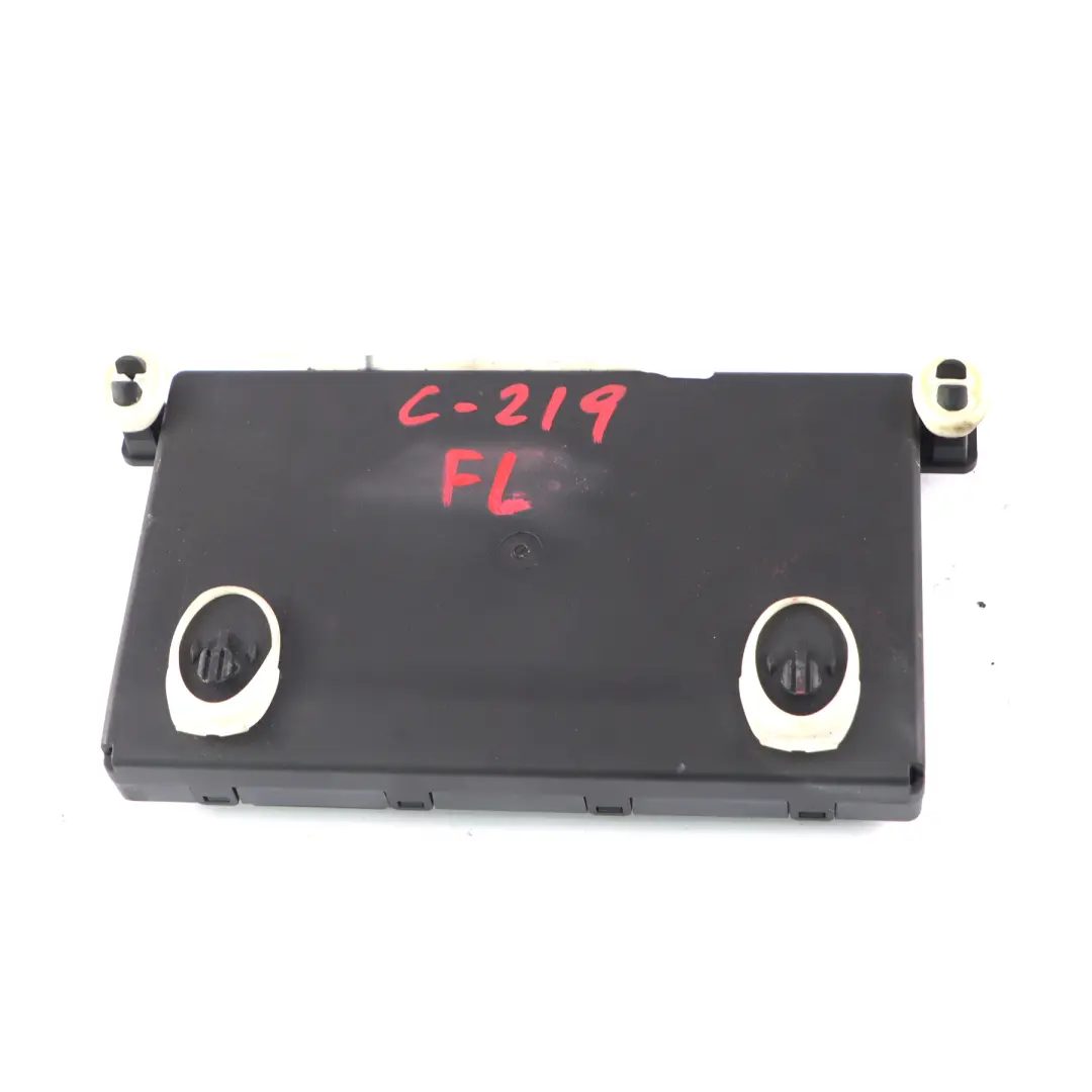Door Module Mercedes C219 Front Left Door N/S Control Unit Module to with Part number A2198200626 Door Module Mercedes C219 Front Left Door N/S Control Unit Module - SKU A2198200626 - Part number A2198200626