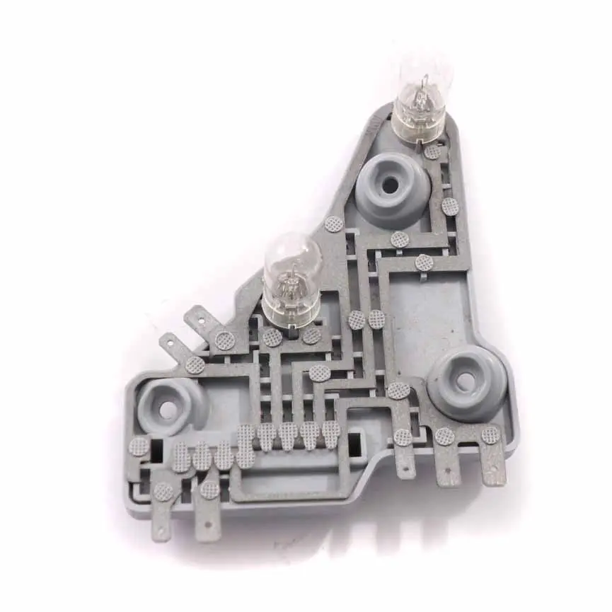 W219 porta montaggio luce posteriore destra lampada per Mercedes CLS con numero di parte A2198200677 Mercedes CLS W219 porta montaggio luce posteriore destra lampada - SKU A2198200677 - Numero di parte A2198200677