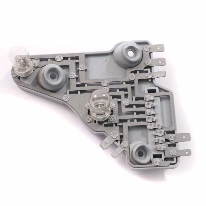 Mercedes CLS W219 Support d'Ampoule Douille Lumière Arrière Droite - SKU A2198200677 - Numéro de pièce A2198200677