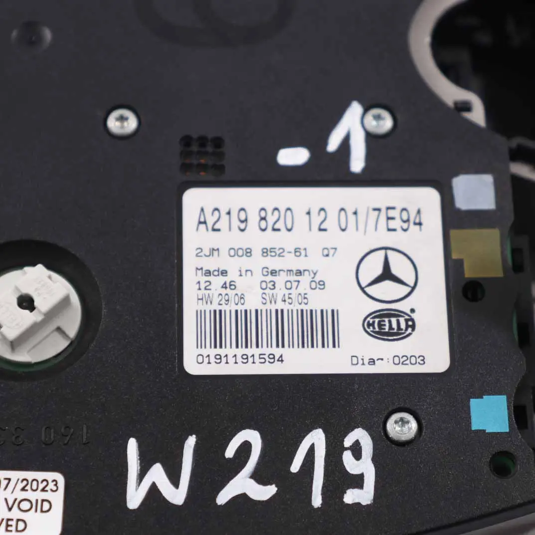 Mercedes CLS C219 Lampe lecture avant Lampe toit intérieur gris - SKU A2198201201-1 - Numéro de pièce A2198201201