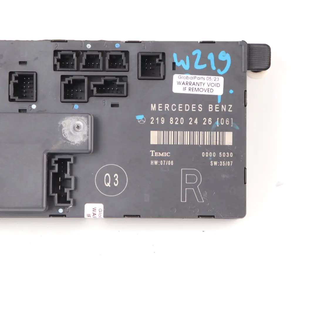 W219 Door Module Front Right O/S Control Unit to Mercedes CLS with Part number A2198202426 Mercedes CLS W219 Door Module Front Right O/S Control Unit - SKU A2198202426 - Part number A2198202426