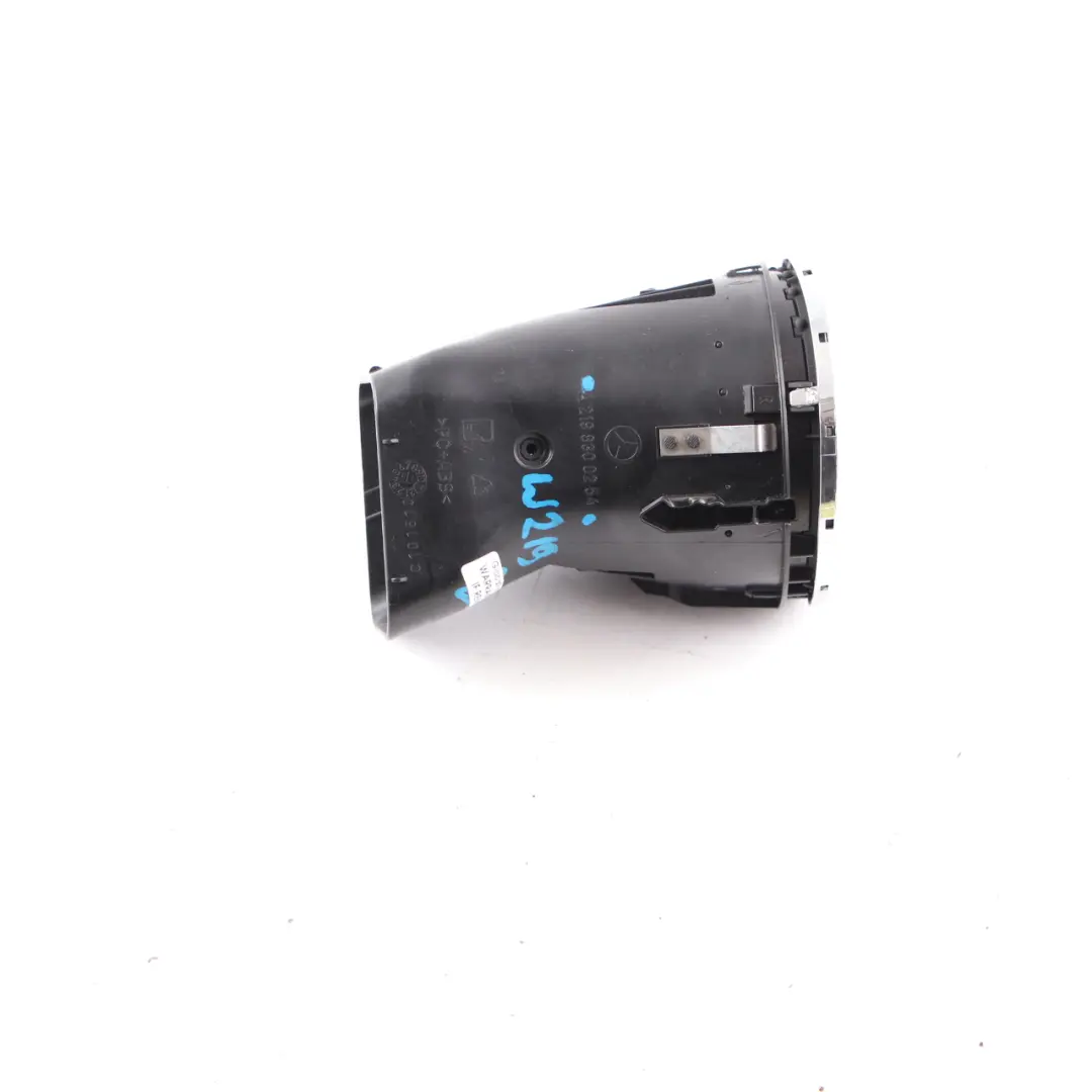W219 Lüftungsgitter Armaturenbrett Düse Rechts für Mercedes CLS mit Teilenummer A2198300254 Mercedes CLS W219 Lüftungsgitter Armaturenbrett Düse Rechts - SKU A2198300254 - Teilenummer A2198300254