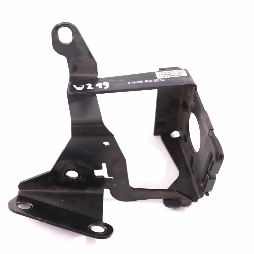 W219 Seat Belt Bracket Rear Right O/S Holder Mount to Mercedes CLS with Part number A2198600214 Mercedes CLS W219 Seat Belt Bracket Rear Right O/S Holder Mount - SKU A2198600214 - Part number A2198600214