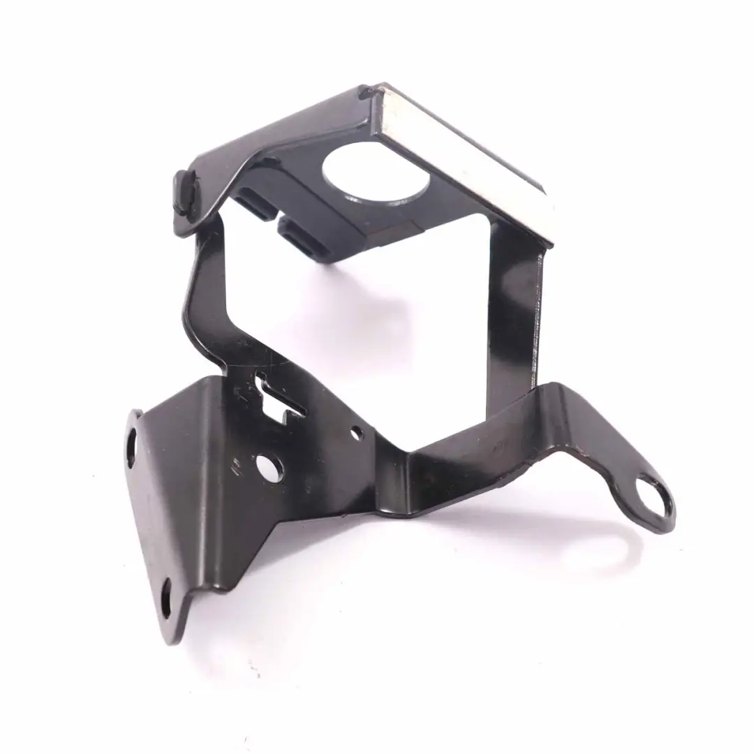 W219 Sicherheitsgurt Halterung hinten rechts für Mercedes CLS mit Teilenummer A2198600214 Mercedes CLS W219 Sicherheitsgurt Halterung hinten rechts - SKU A2198600214 - Teilenummer A2198600214