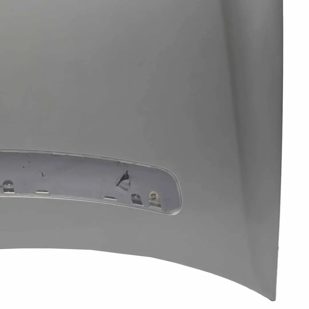 W219 Maska Silnika Iridium Silver - 775 do Mercedes o numerze A2198800357 Mercedes W219 Maska Silnika Iridium Silver - 775 - SKU A2198800357-IRS - Numer Części A2198800357